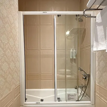 Hotel Elegance Istanbul