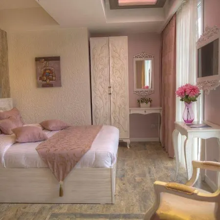 Hotel Elegance 4*