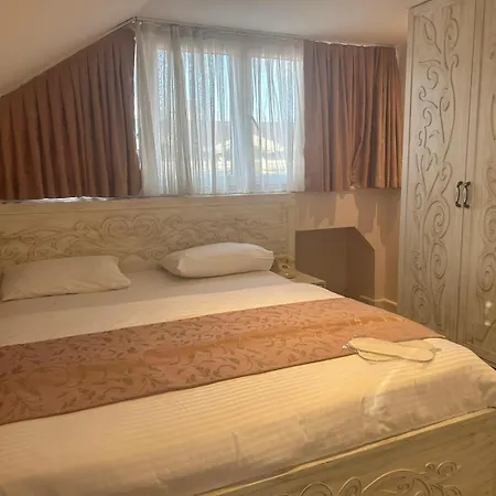 Elegance 4* Istanboel
