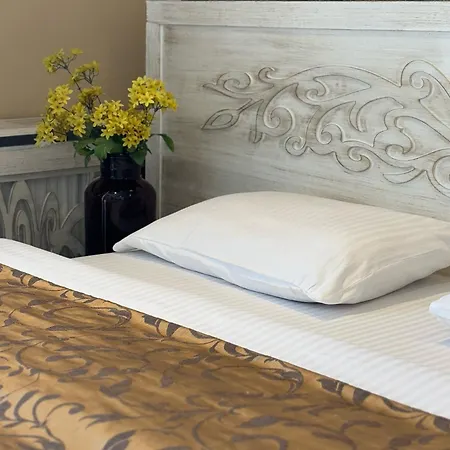 מלון Elegance 4*